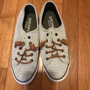 NWOT SPERRY TOP-SIDER WOMENS SIZE 6
